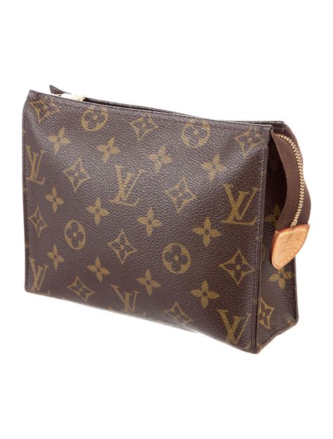 lv toiletry pouch 19 ราคา|LOUIS VUITTON Monogram Toiletry Pouch 19 .